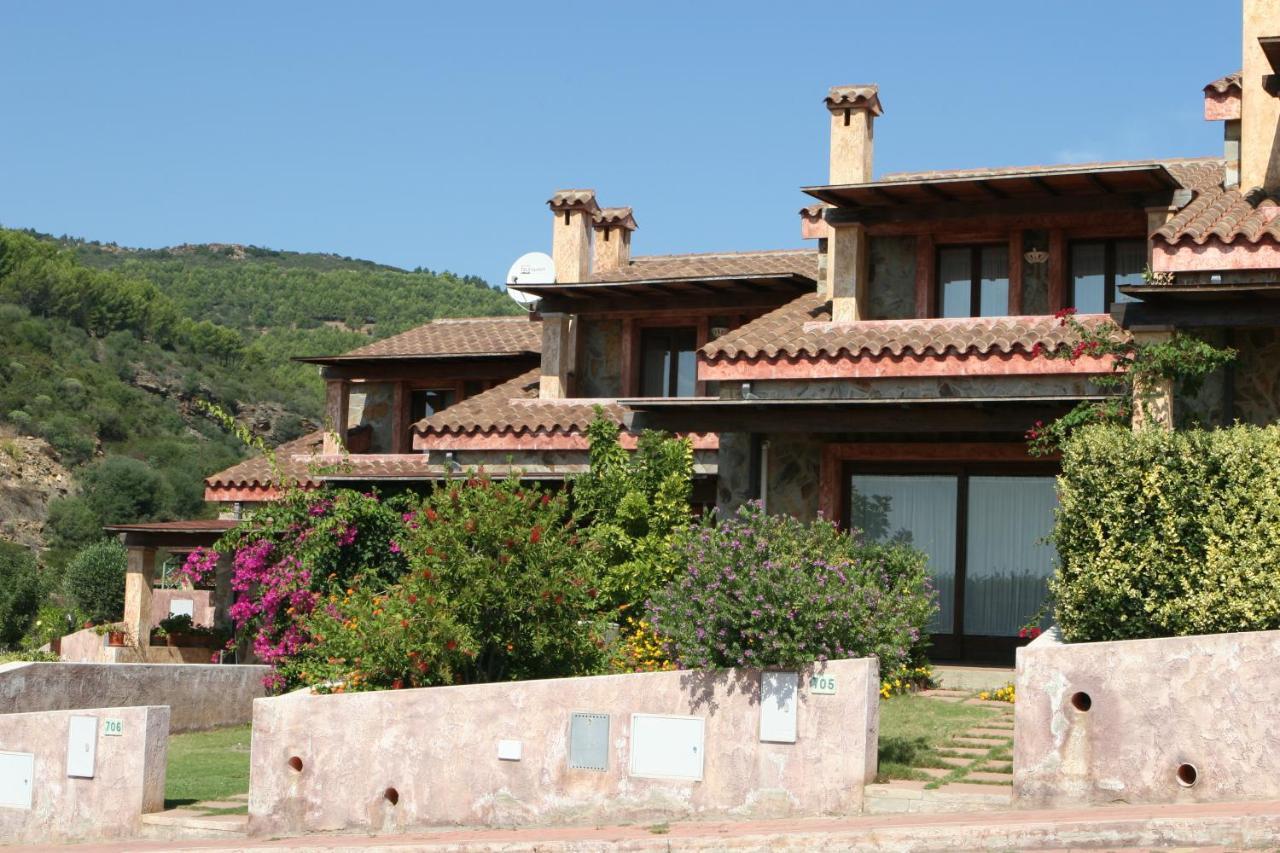 Residence Il Borgo Di Porto Corallo Villaputzu Eksteriør billede
